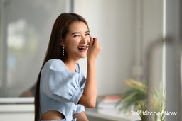 asian-girl-enjoying-food-at-home